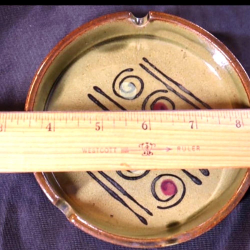 Vintage Nevco Round Green Stoneware Ashtray 3 Slot Abstract Pattern - Picture 7 of 8